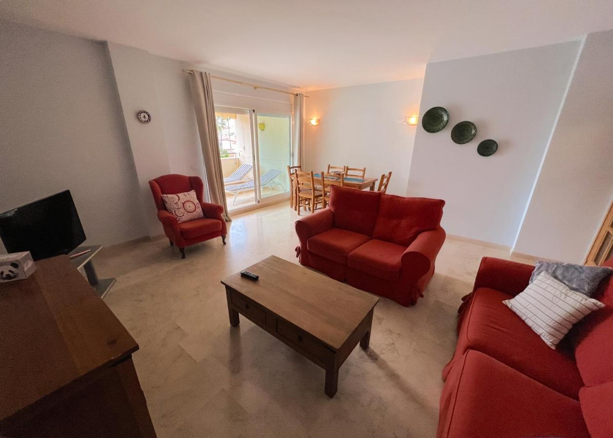 3 Bed Las Petunias, San Pedro Марбелья Экстерьер фото