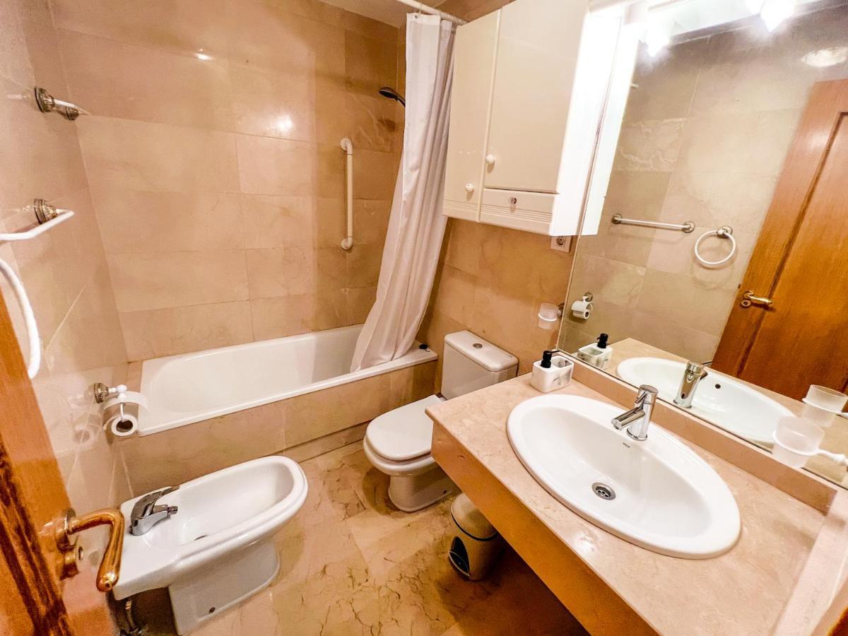 3 Bed Las Petunias, San Pedro Марбелья Экстерьер фото